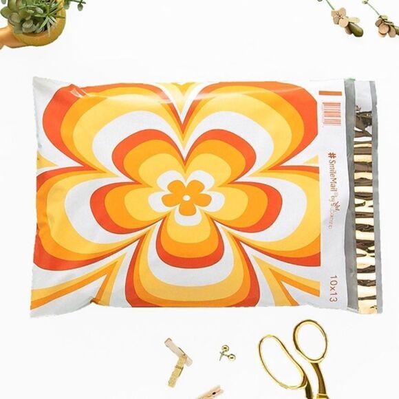 Poly Mailers Bubble mailers shipping bags and stickers - Picture 6 of 10